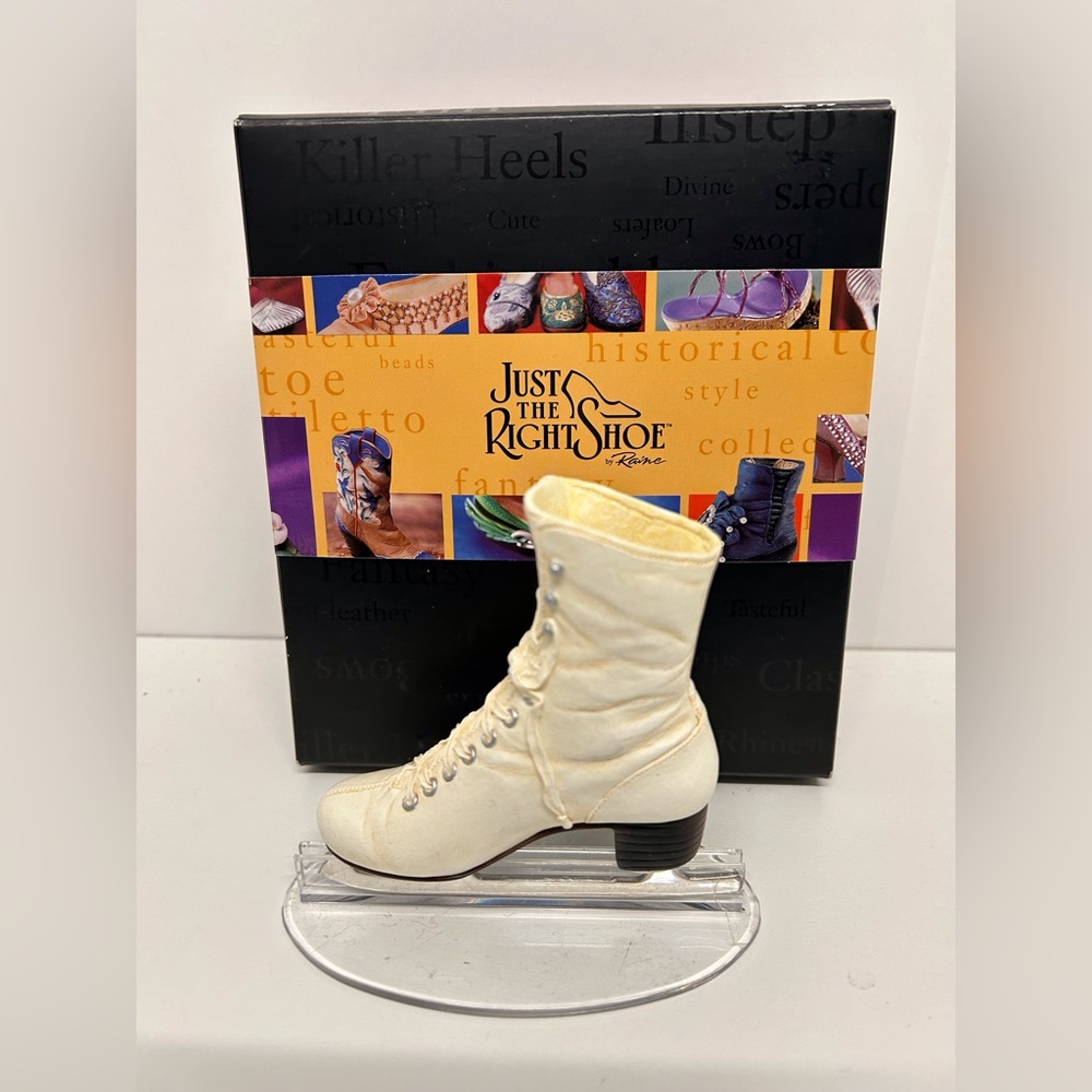 🔺$23🔺FIGURE 8 - JUST THE RIGHT SHOE by Raine - 4” miniature